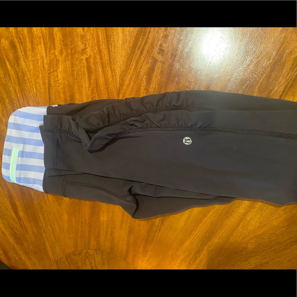 LuluLemon Black Workout Pants